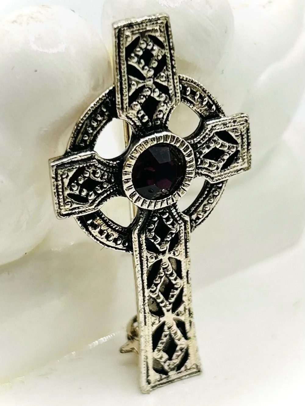 Vintage Celtic Gothic Cross Irish Knotwork Purple Crystal Rhinestone Pin Brooch